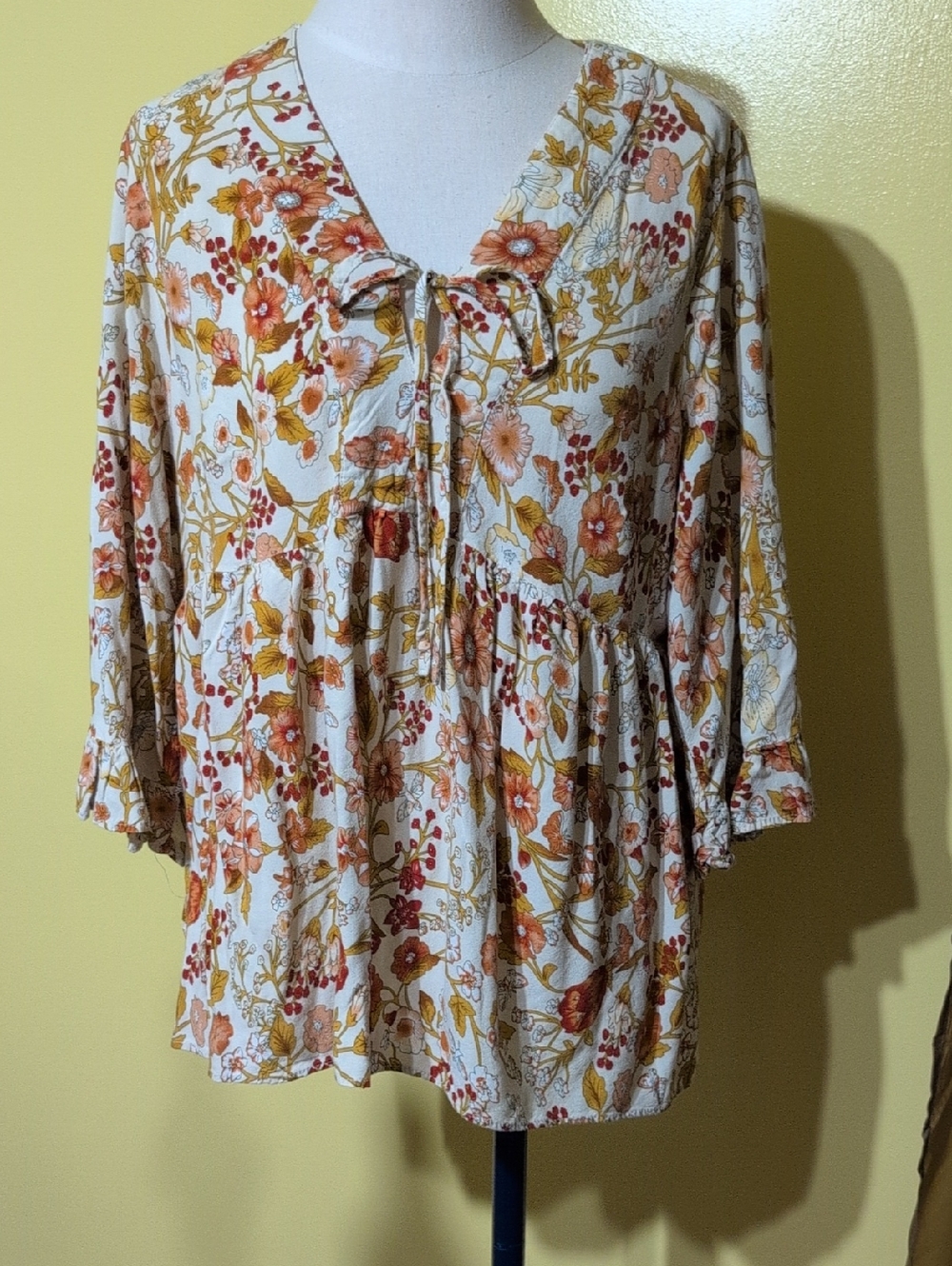 Cynthia Rowley Cream Floral Tie-Front Peasant Blouse